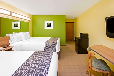1 Queen Bed Suite Non-Smoking