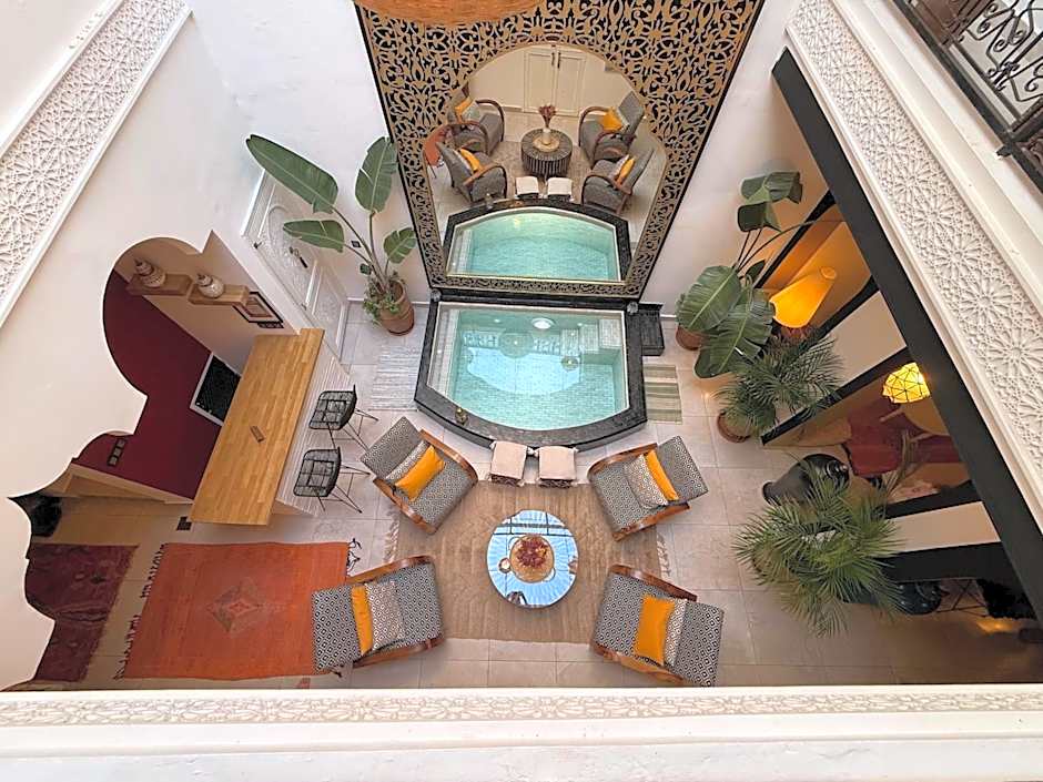 Magnifique Riad Julilu Privatise au coeur de la Medina 11P