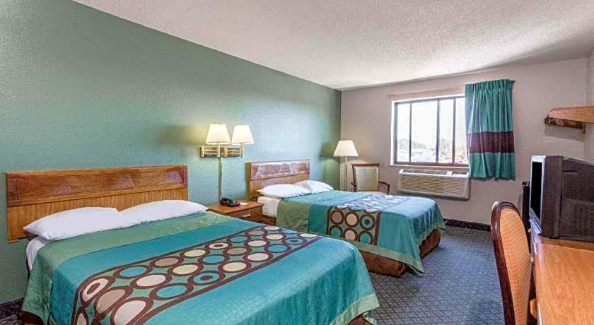 Super 8 by Wyndham Richmond Midlothian Turnpike