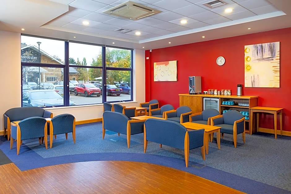 Holiday Inn Express Milton Keynes By IHG