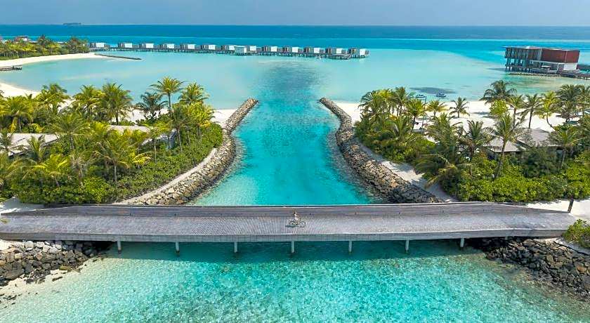 SO/ Maldives