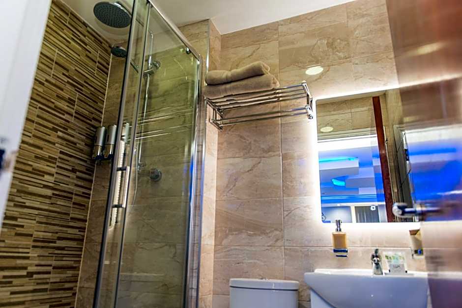 Meridian Serviced Apartments