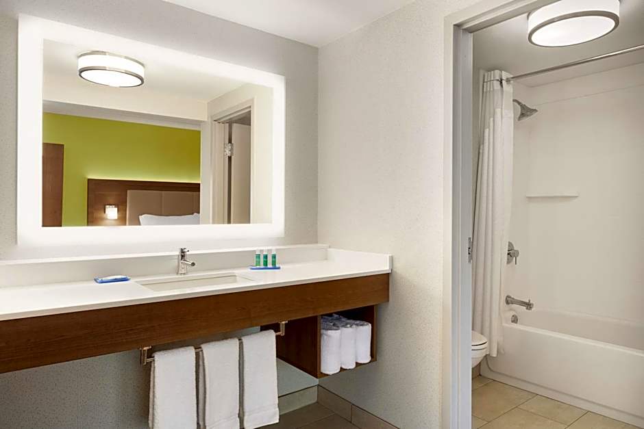 Holiday Inn Express Hartford South - Rocky Hill By IHG