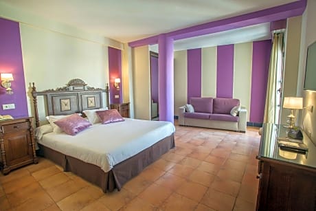 Double Room with Extra Bed (3 Adults)