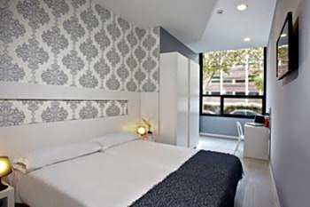 Barna House Hotel