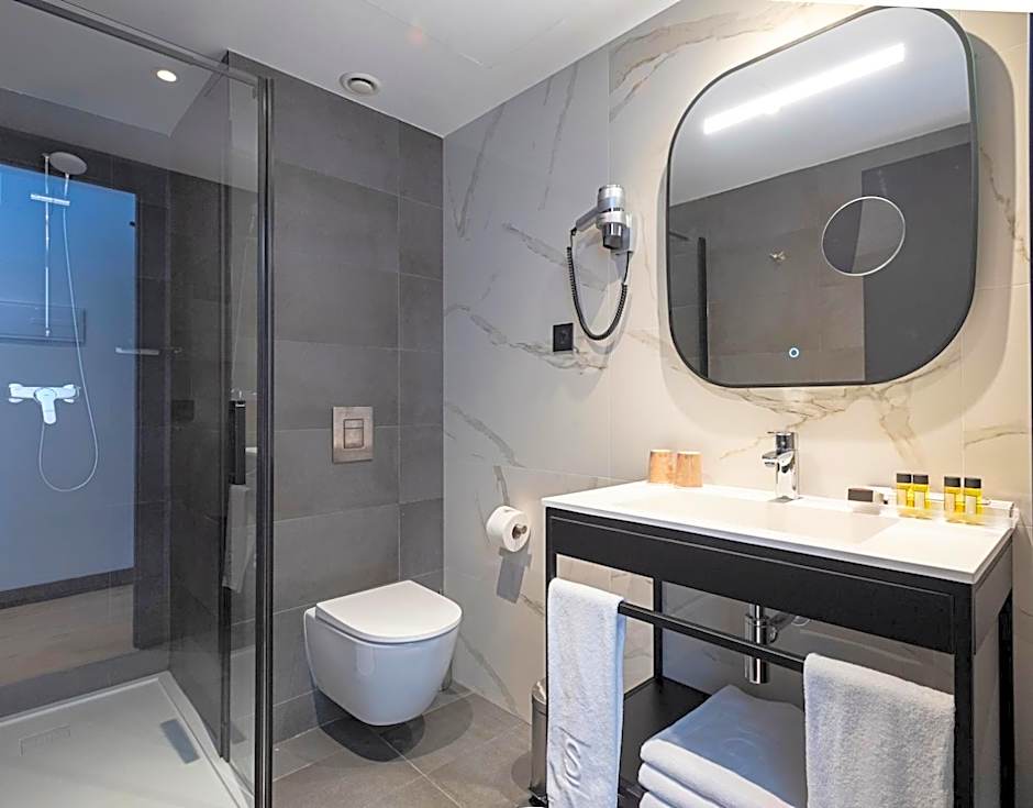 Sercotel Plana Suites