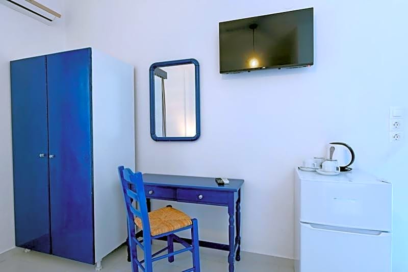 Lunar Seaside Hotel