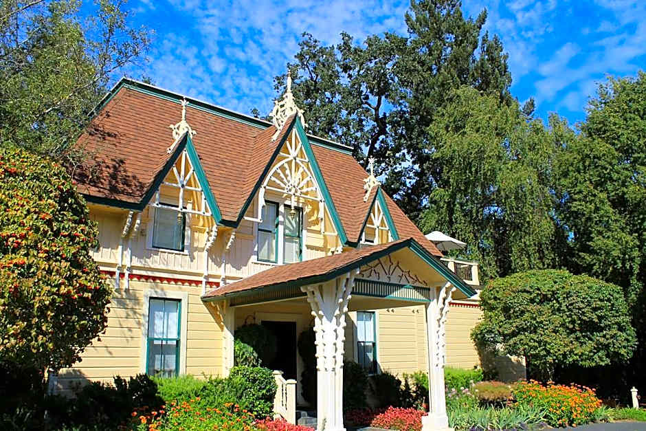 Madrona Manor