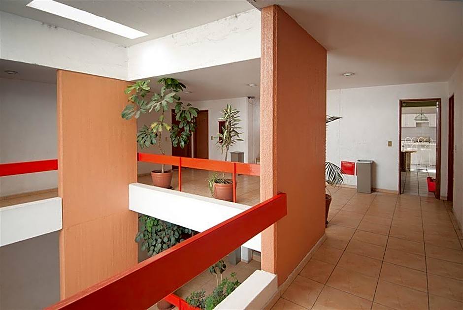 Suites Futura Plaza del Sol