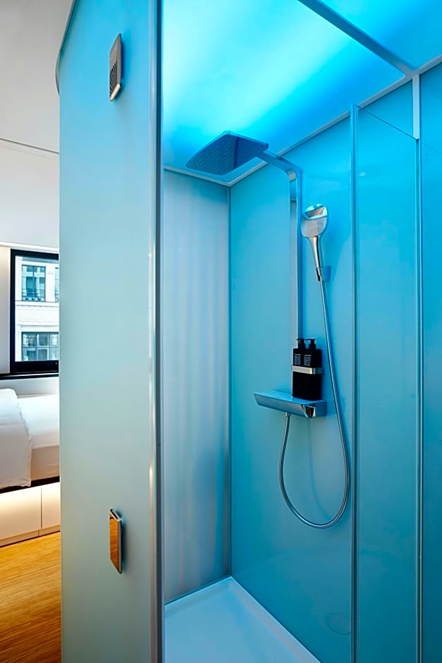 citizenM Paris Champs-Élysées