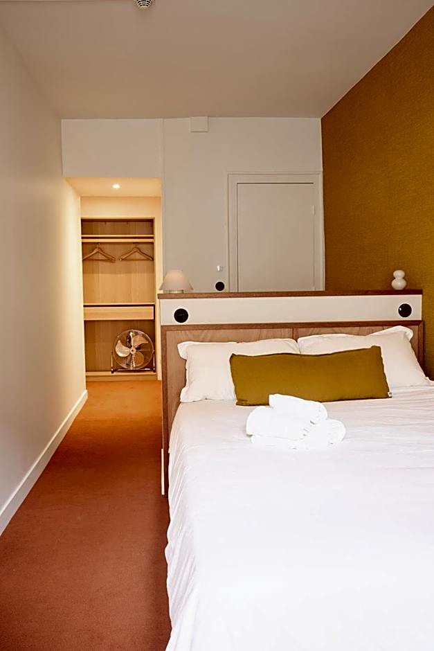 Hôtel Henri IV