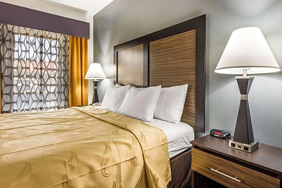 Quality Inn near Six Flags Douglasville