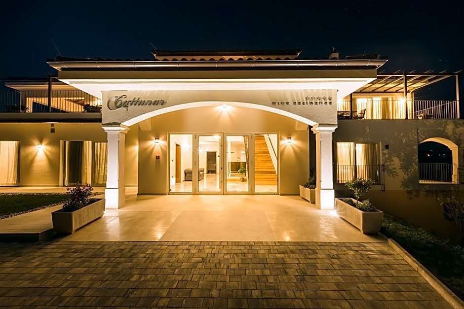 Wine Residence Cattunar