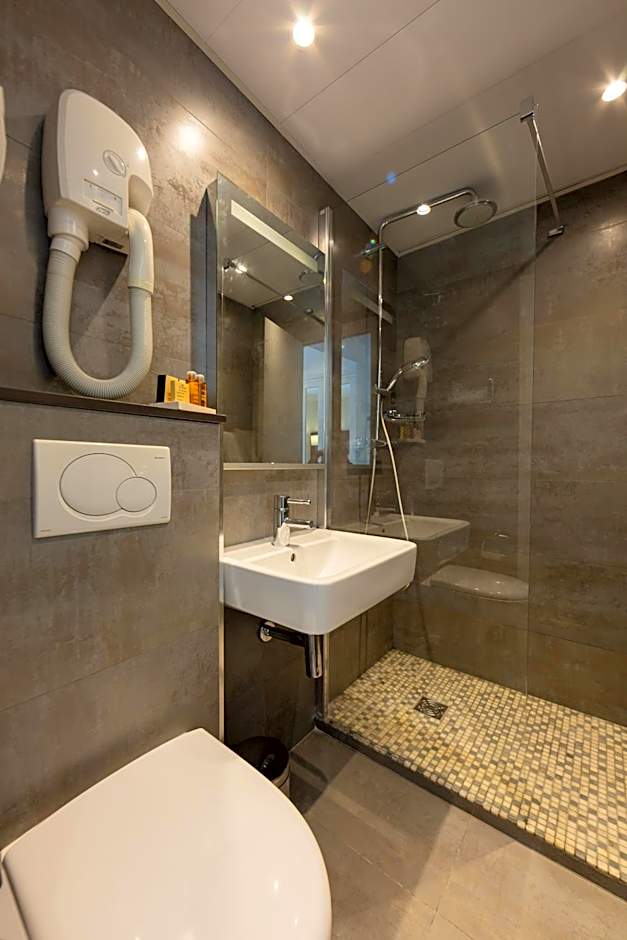 Hotel 15 Montparnasse