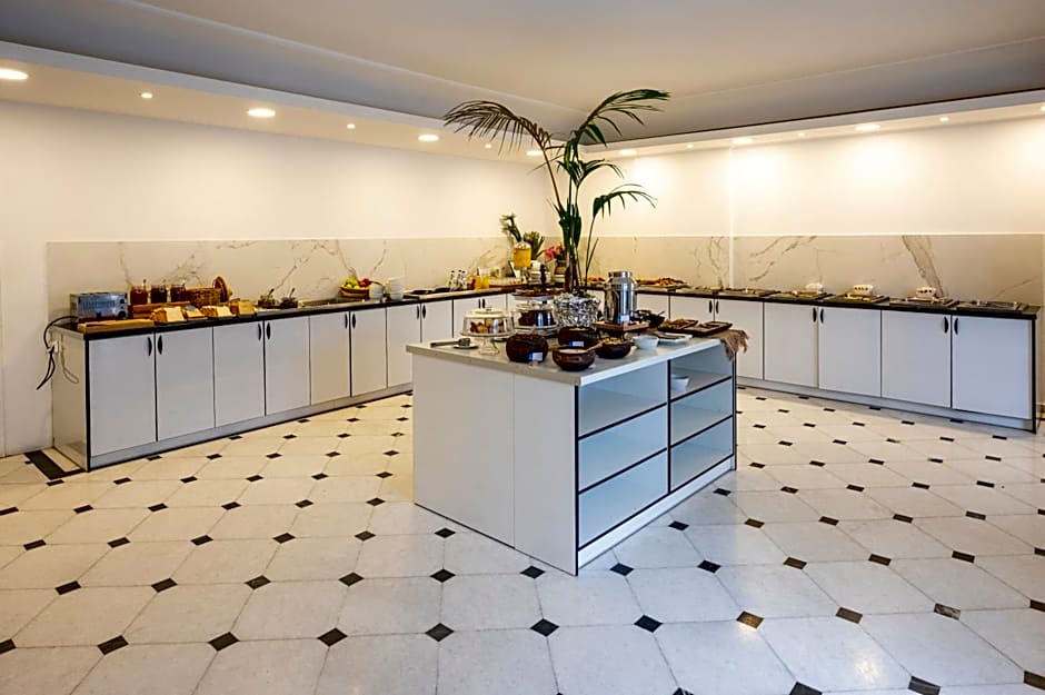 Smy Mediterranean White Santorini