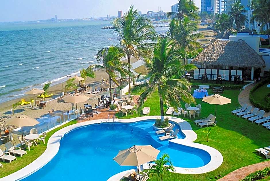 Hotel Playa Caracol