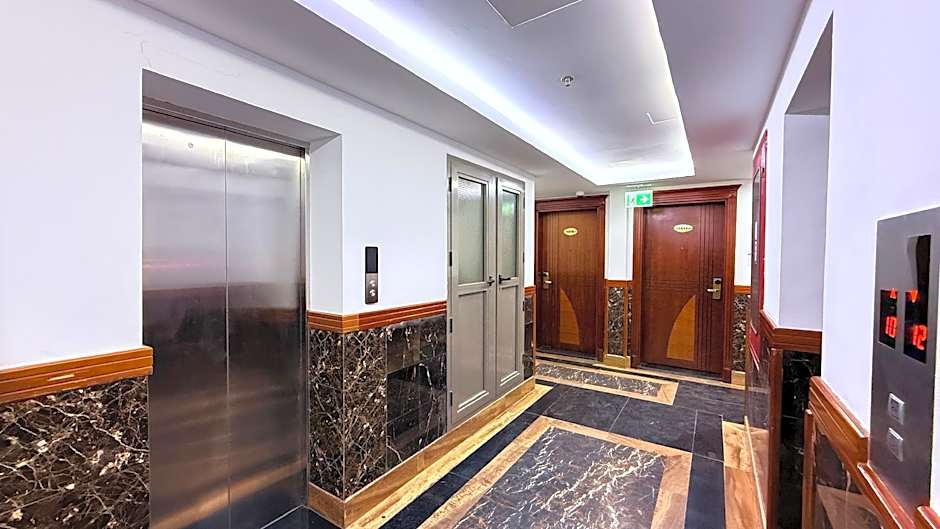 Sunday Sharjah Aparthotel formerly Royal Tulip