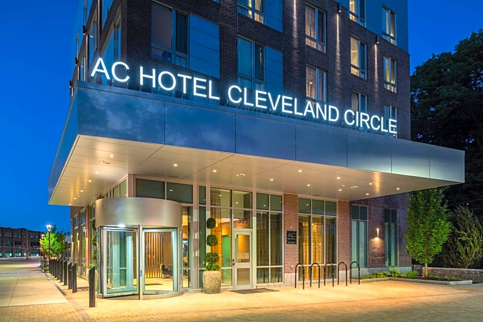 AC Hotel by Marriott Boston Cleveland Circle