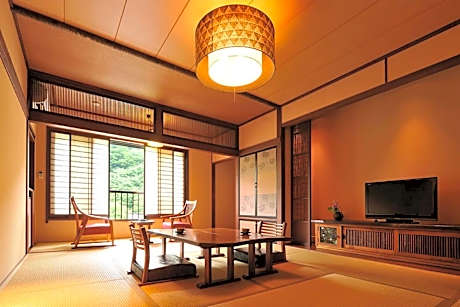 Standard Family Room