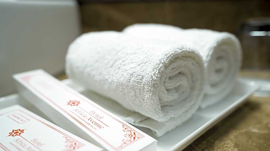 Africa Avenue GK - 1