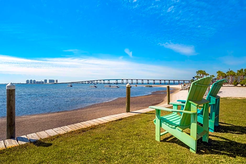 Best Western Navarre Waterfront