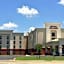 Hampton Inn By Hilton & Suites Alexandria