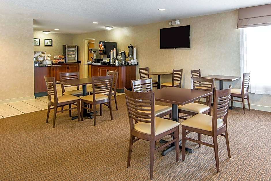 Spark by Hilton Fredericksburg Southpoint