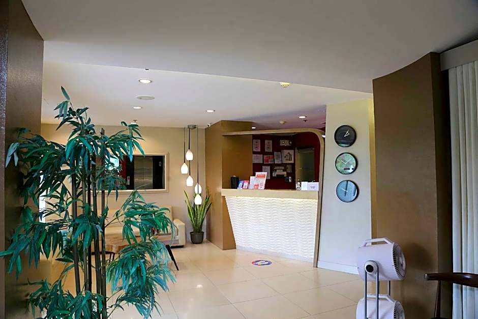 Travelbee Business Inn