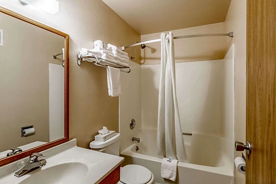 Rodeway Inn