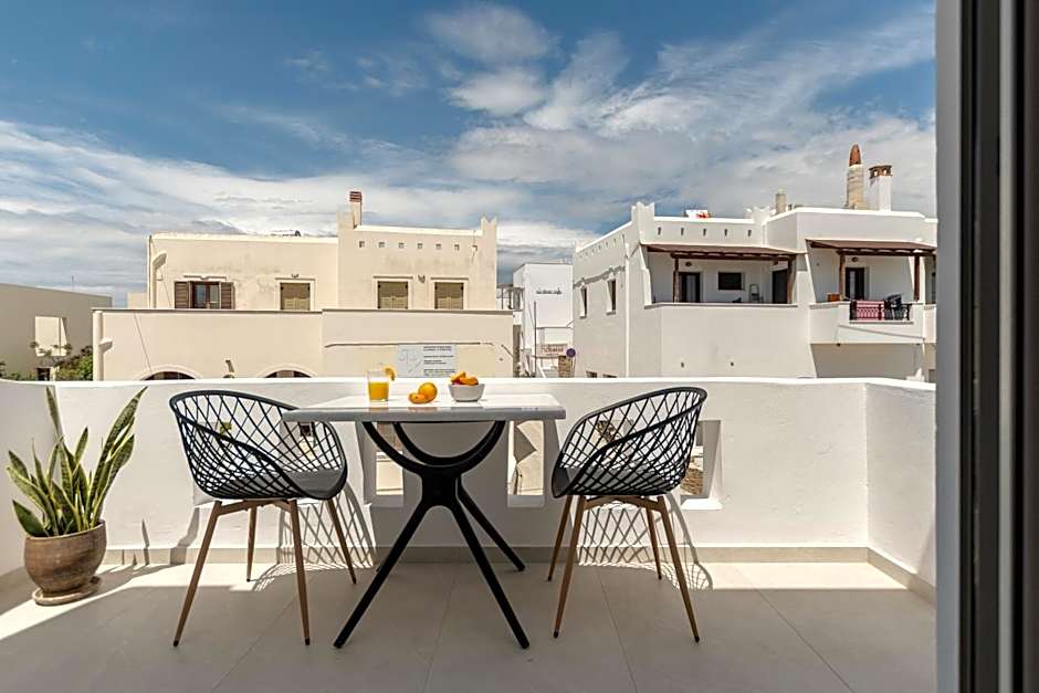 Adama's Suites Naxos