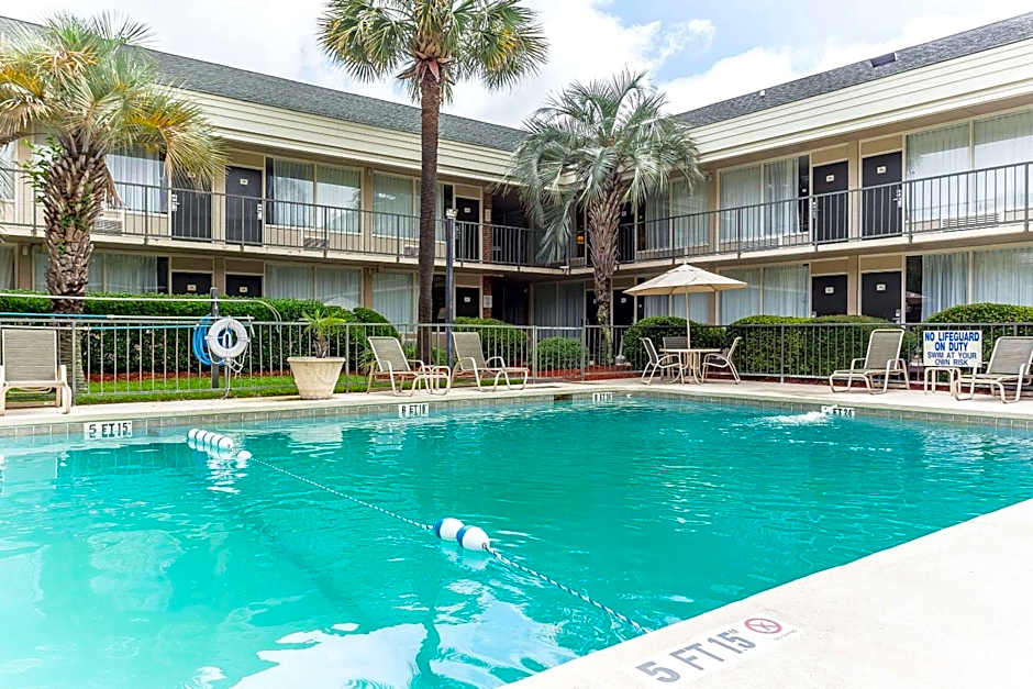 Quality Inn & Suites Georgetown