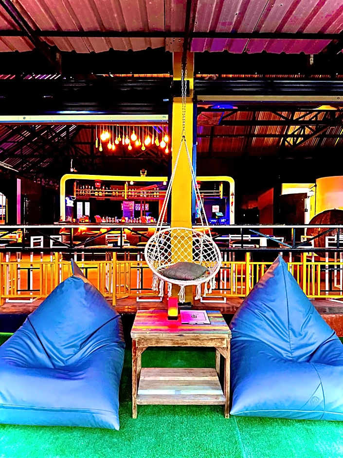 MBAR HOSTEL HAAD RIN