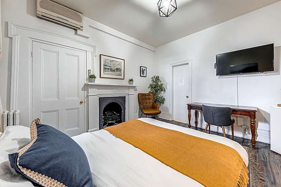 North House - Hôtel Automatisé Manoir des Remparts