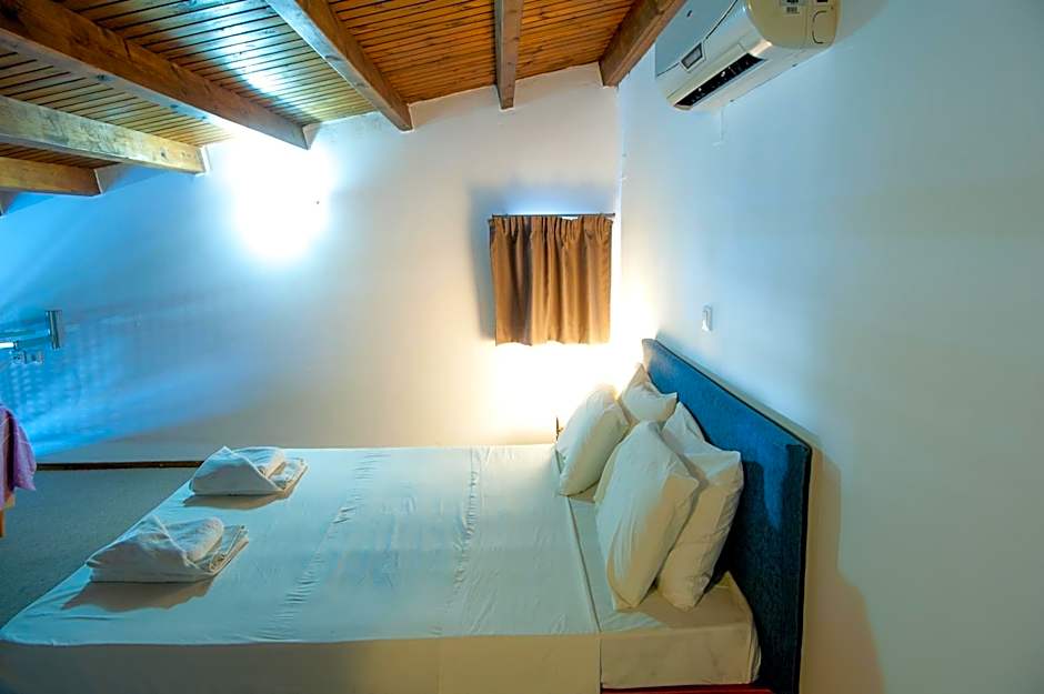 Elounda Sunrise Apartments