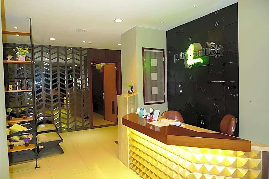 Lombok Raya Hotel