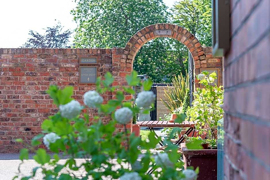 Clementine's Guest House