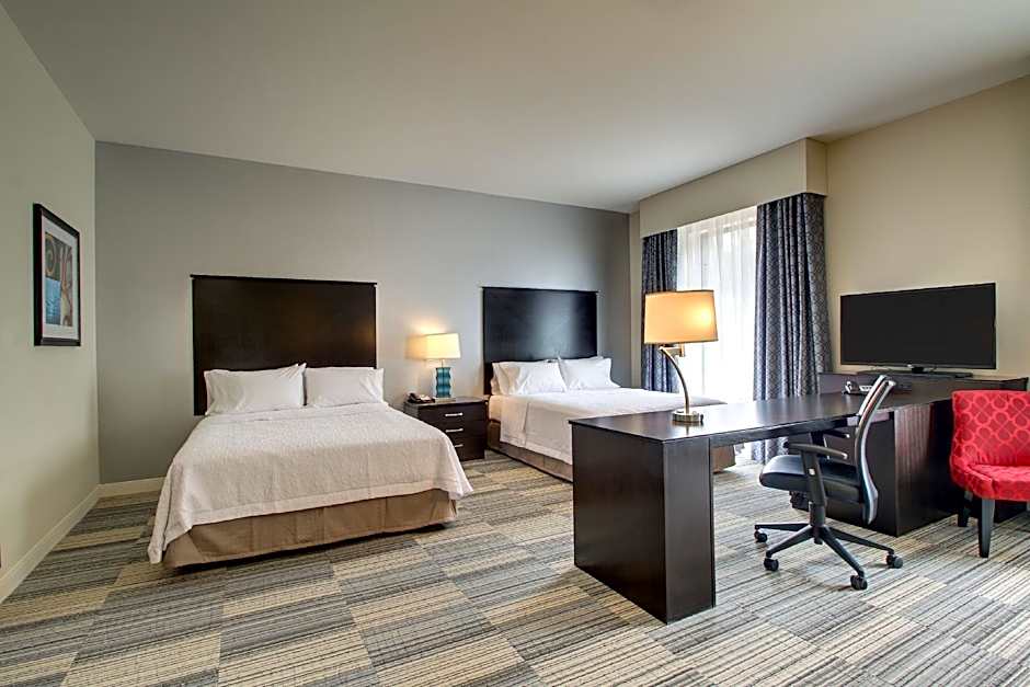 Photo 1 of 5 of Studio 2 Queen Beds, Mobility Accessible, Bathtub