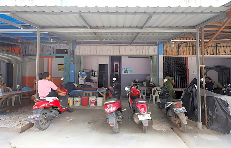 SPOT ON 93276 Fendi 2 Homestay SyariahNearPelabuhan Feri Batam Centre