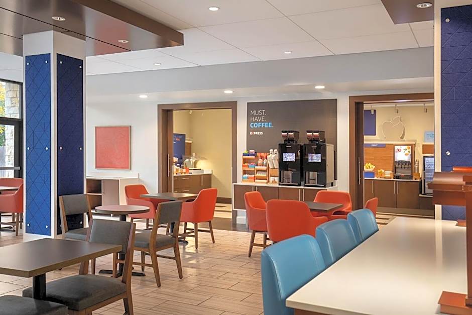 Holiday Inn Express & Suites Dripping Springs - Austin Area By IHG