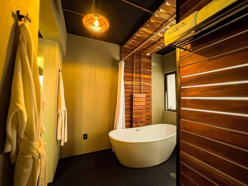 Cadillac Hotel Boutique