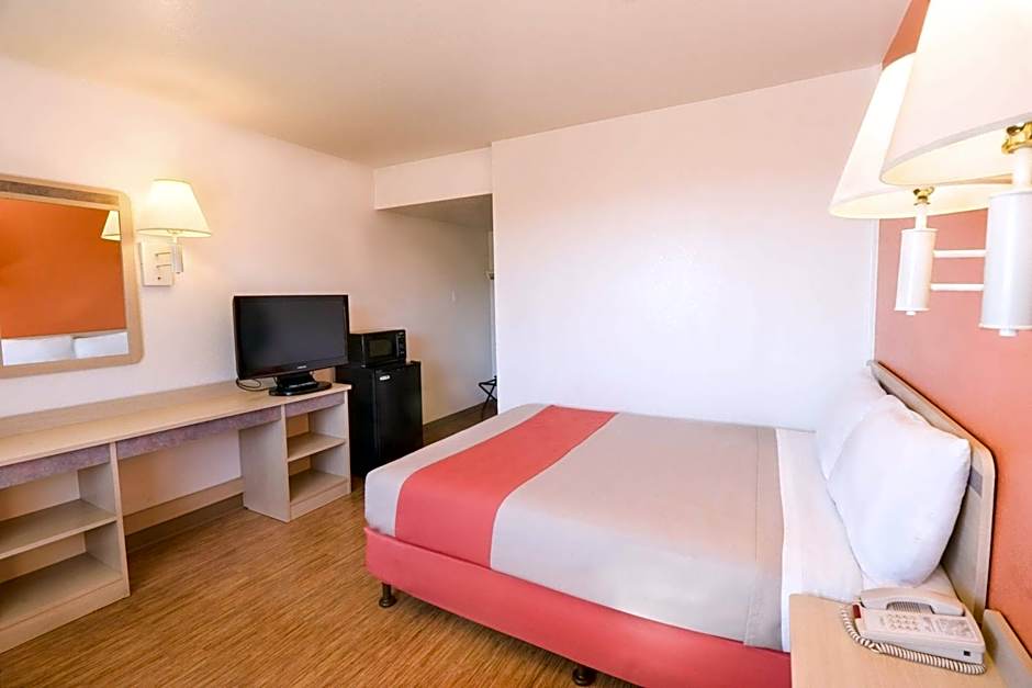 Motel 6-Pendleton, OR