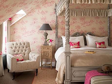 King-Superior-Ensuite with Bath-Super King