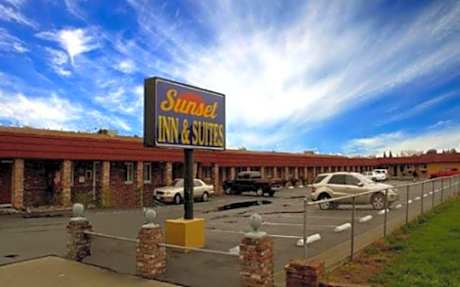 Sunset Inn and Suites West Sacramento