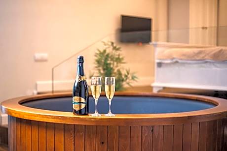 Superior Apartment with Balcony