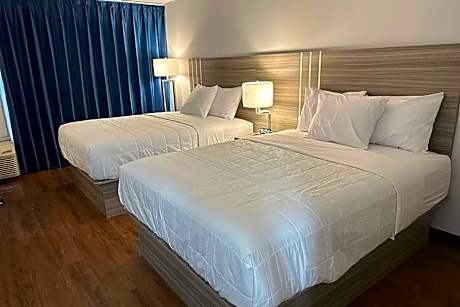 Double Room with Two Double Beds - Non-Smoking