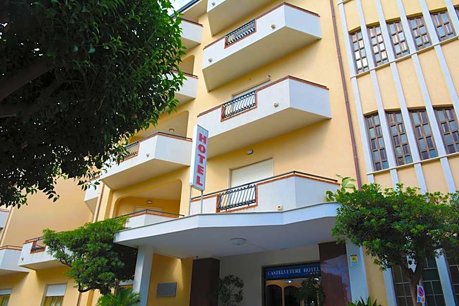 Castelvetere Hotel