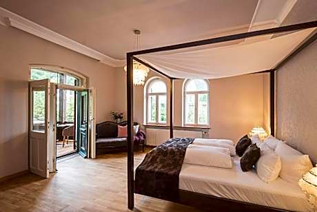 Superior Chalet