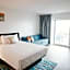SeaLoft Oceanfront Hotel