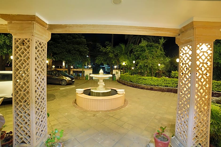 Hotel Shiv Villa by SAH