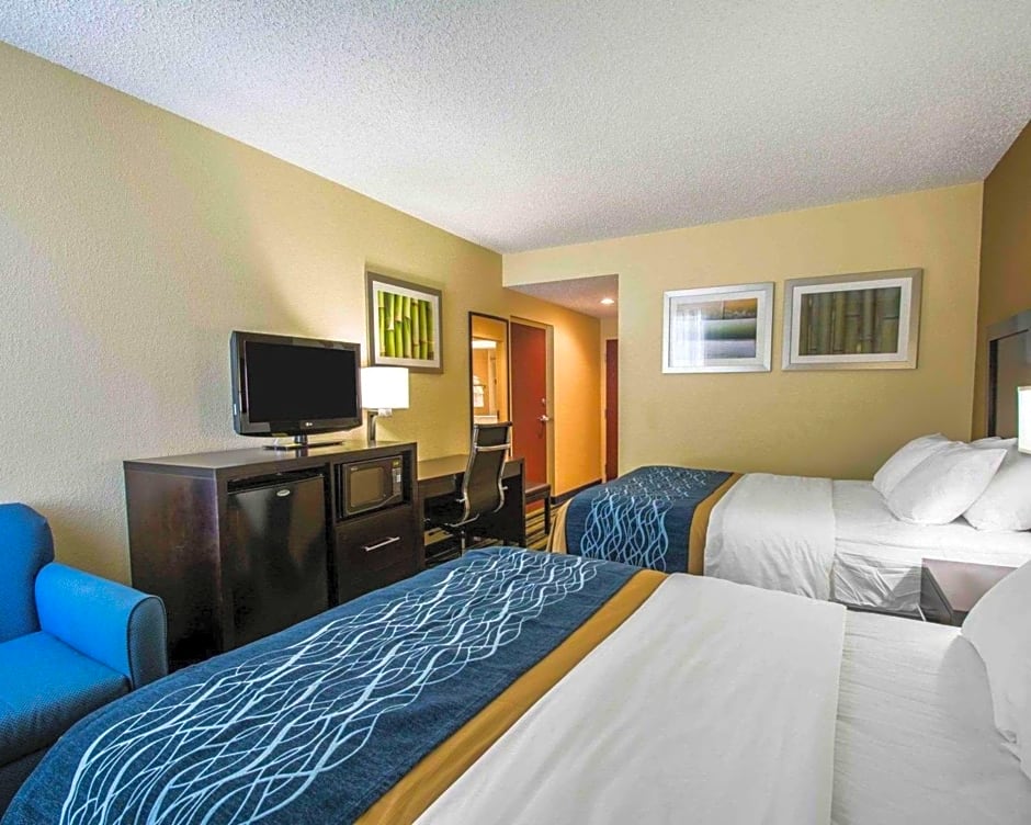 Comfort Inn & Suites Lantana - West Palm Beach South